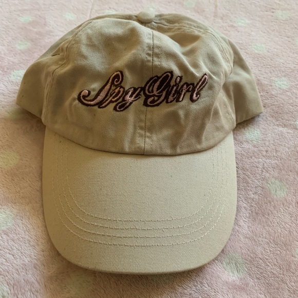 khaki ball cap